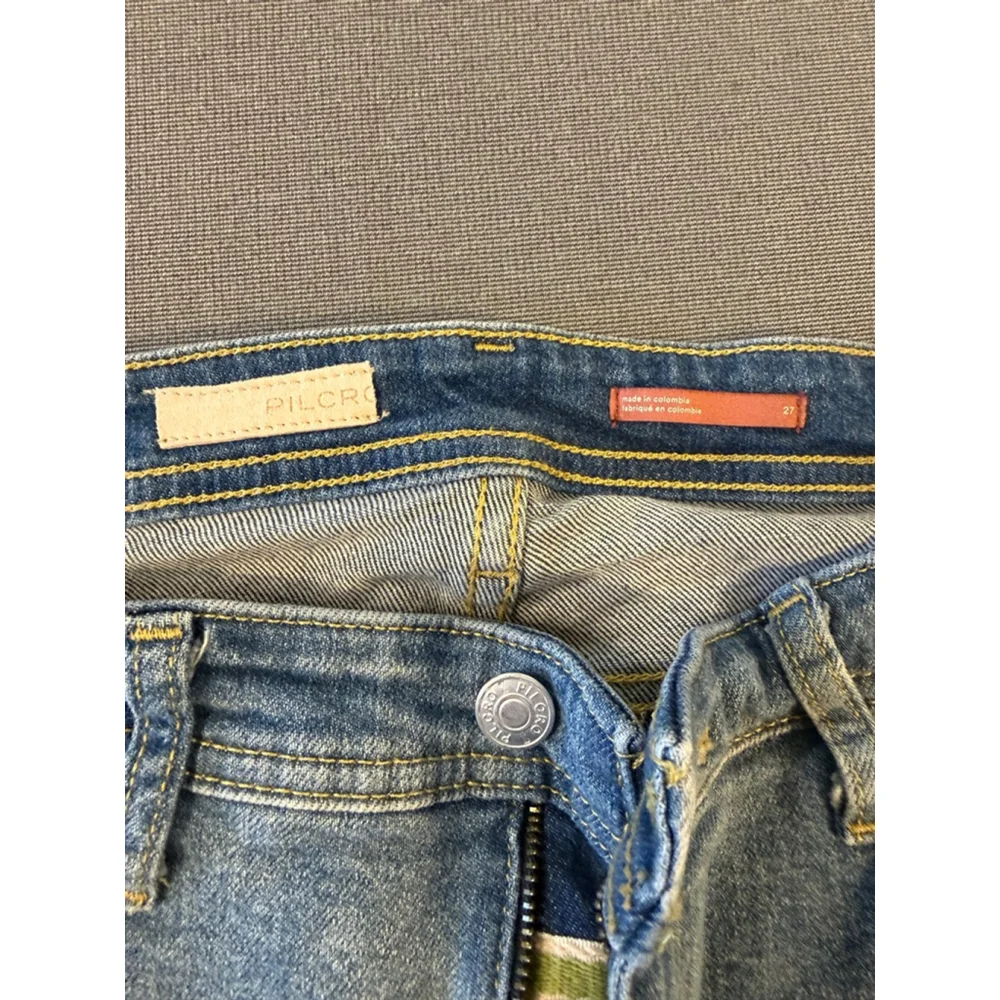 Anthropologie Pilcro denim jeans distressed light blue straight leg size 27